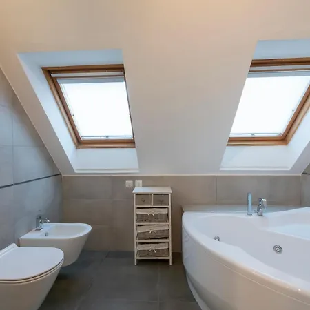Xenia - Luxury & Elegant Penthouse In Life Milan