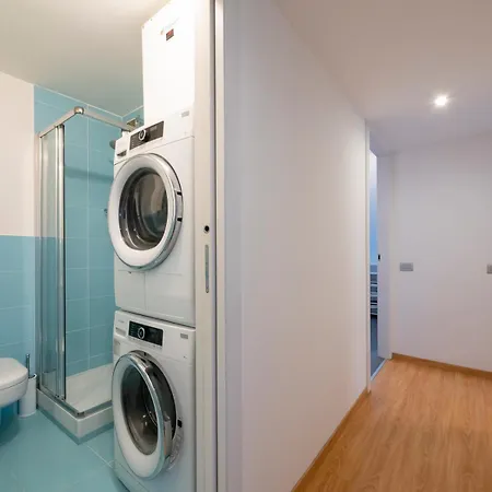 Apartment Xenia - Luxury & Elegant Penthouse In Life Milan